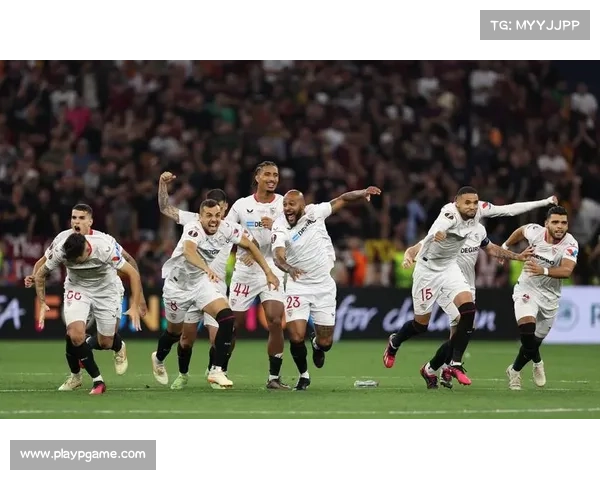 西甲争冠格局呈现双雄争霸态势 黑马球队或成赛季转折变量