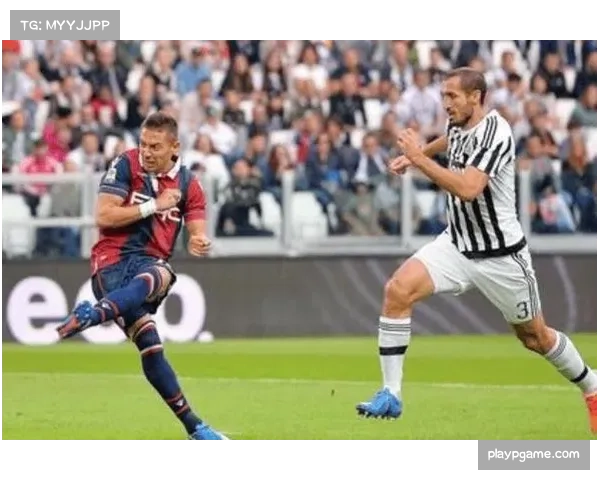 博洛尼亚防守位置感训练不足,四后卫平行站位时常出现协防漏洞 博洛尼亚防守位置感训练不足,四后卫平行站位时常出现协防漏洞